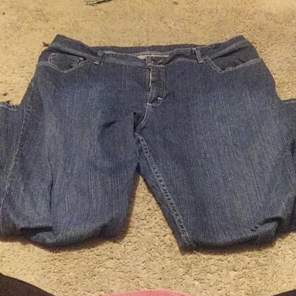 Pants - Picture 2 of 3